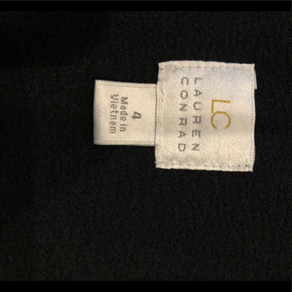 Black Lauren Conrad Boyfriend Blazer - Picture 2 of 3